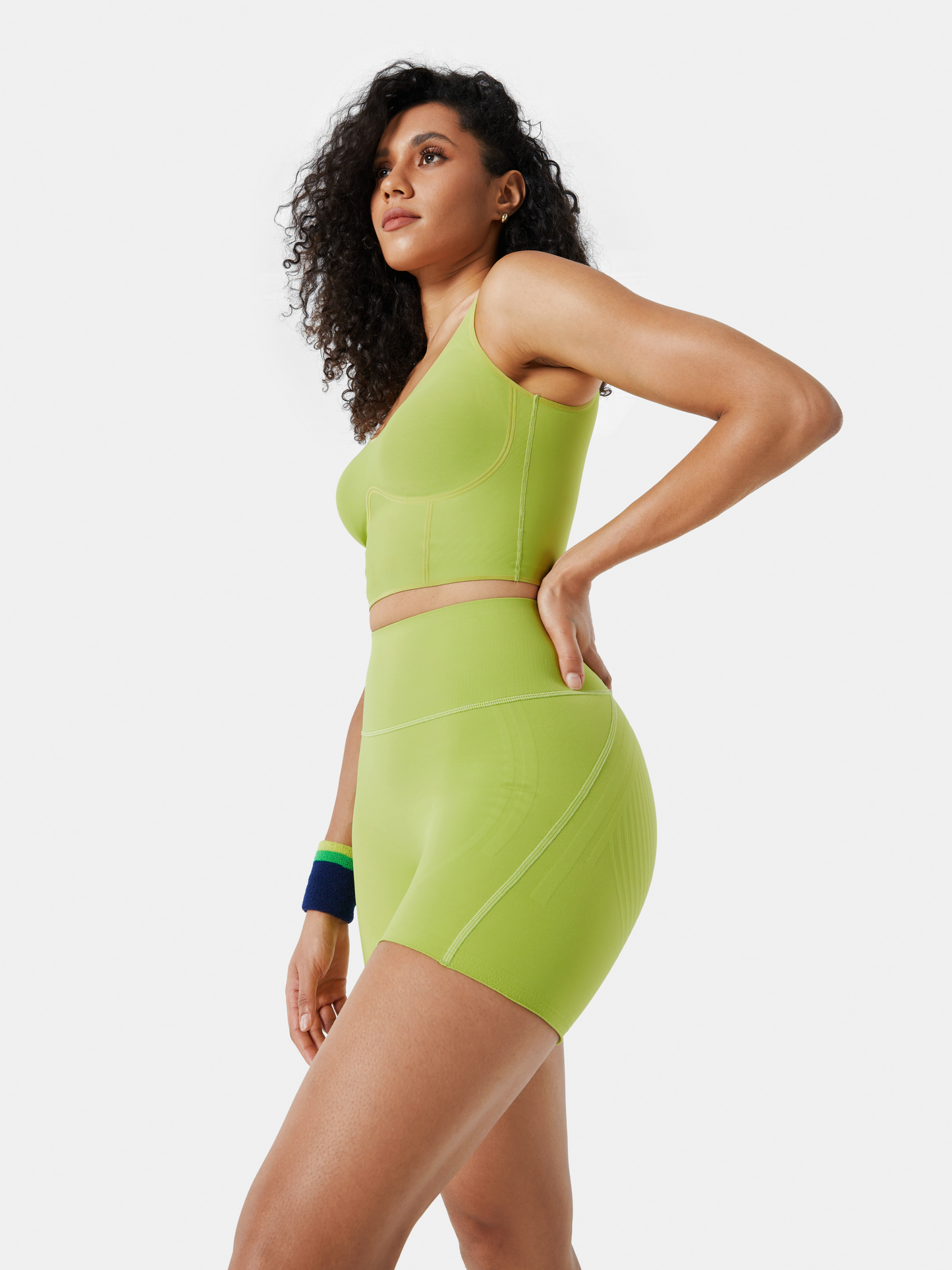 Body Sculpt 6" Biker Shorts (Reversible Wear)